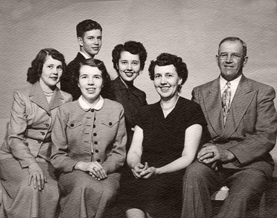 1951 Jeanne, Herbie, Carol, Elaine, Luella & Herb